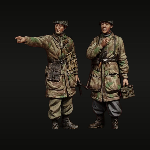 WWII German Infantry Officer & Soldier Set 1/35 Resin Figure Kit