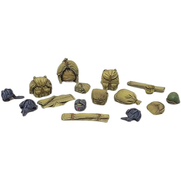WWII Soldier Equipment & Webbing Accessory Set 1/35 Resin Kit