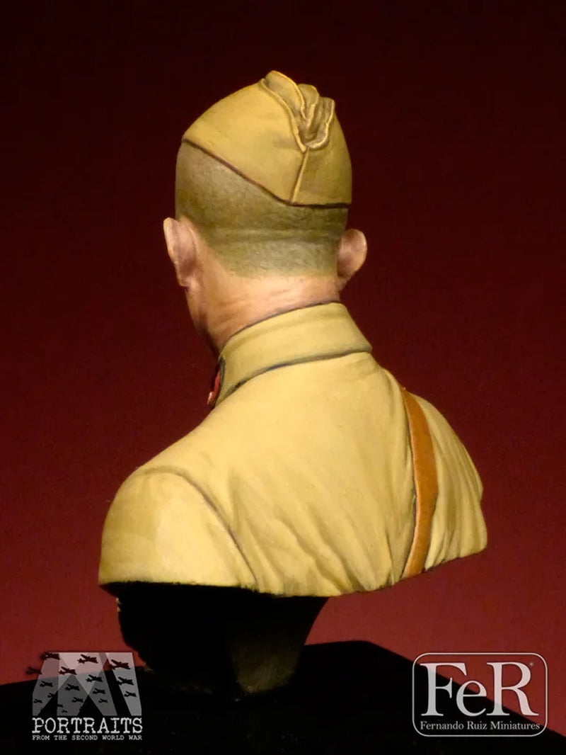 Resin Kit X-113 Resin Bust of Lieutenant Barbarossa