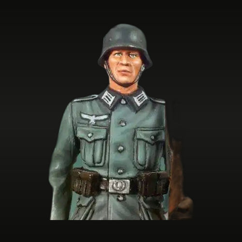 WWII German Wehrmacht Soldier 1/35 Resin Figure Kit