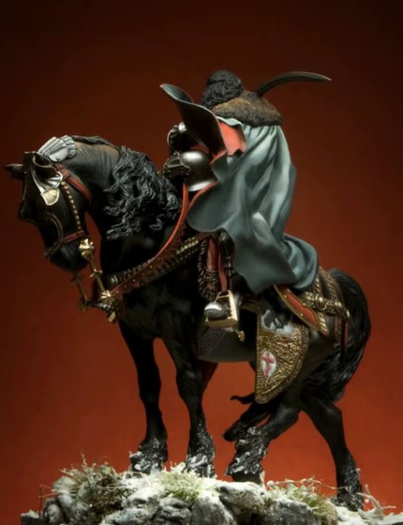 Medieval European General with Sword on Horseback 1/24 Resin Figure Kit - resin model view 3
