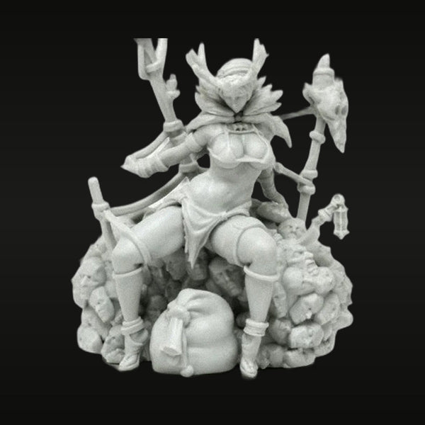 Fantasy Female Four-Armed Demon Warrior with Axes 28mm Resin Figure Kit