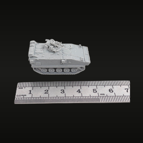 Modern AMX-10P Infantry Fighting Vehicle 1/144 Resin Vehicle Kit