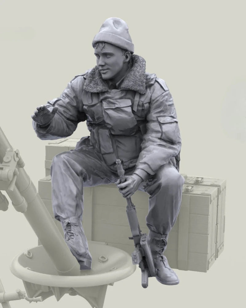 Modern Russian Tactical Soldier with Body Armor 1/16 Resin Figure Kit - resin model view 2