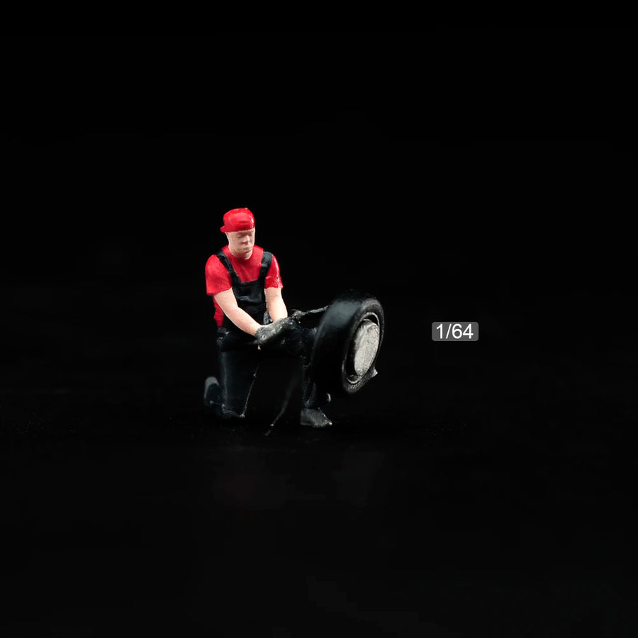 Painted Miniatures 1/64 Car Maintenance Worker Tire Man Figures Model Mini Scene Props Doll Figures Model for Vehicles Toys