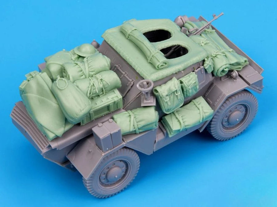WWII British Mk III Daimler Armored Car with Stowage 1/35 Resin Vehicle Kit - unpainted resin model kit
