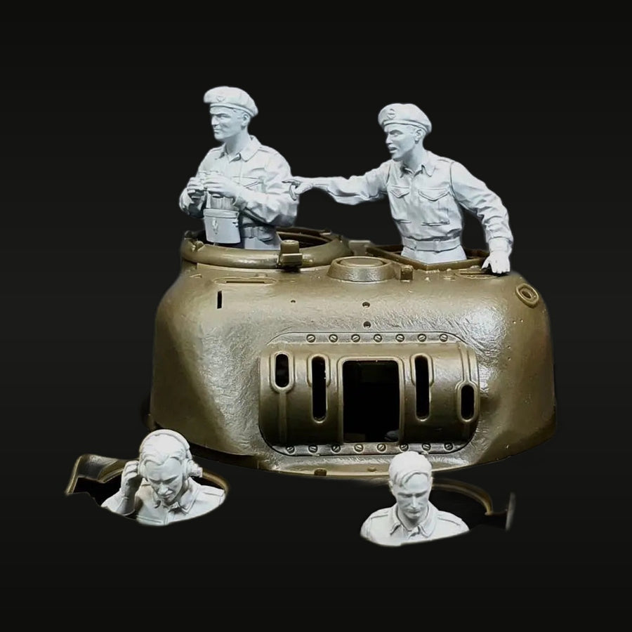 WWII Soviet Tank Crew Diorama Set with Turret 1/35 Resin Kit - unpainted resin model kit
