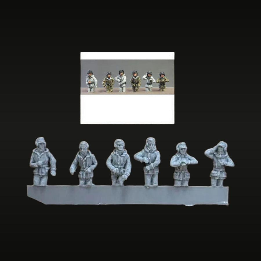 WWII German Panzer Crew Winter Uniforms 1/72 Resin Bust Set - unpainted resin model kit
