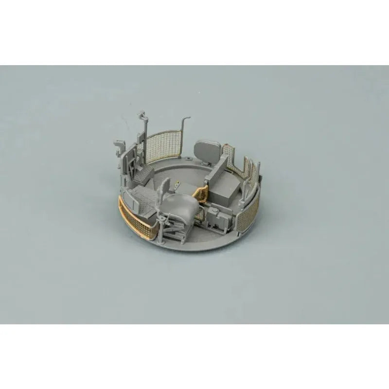 Ryefield RM5066 1/35 Scale Leopard 2A6 Modern German Main Battle Tank Full Internal Structure Assembly Plastics Model Kit
