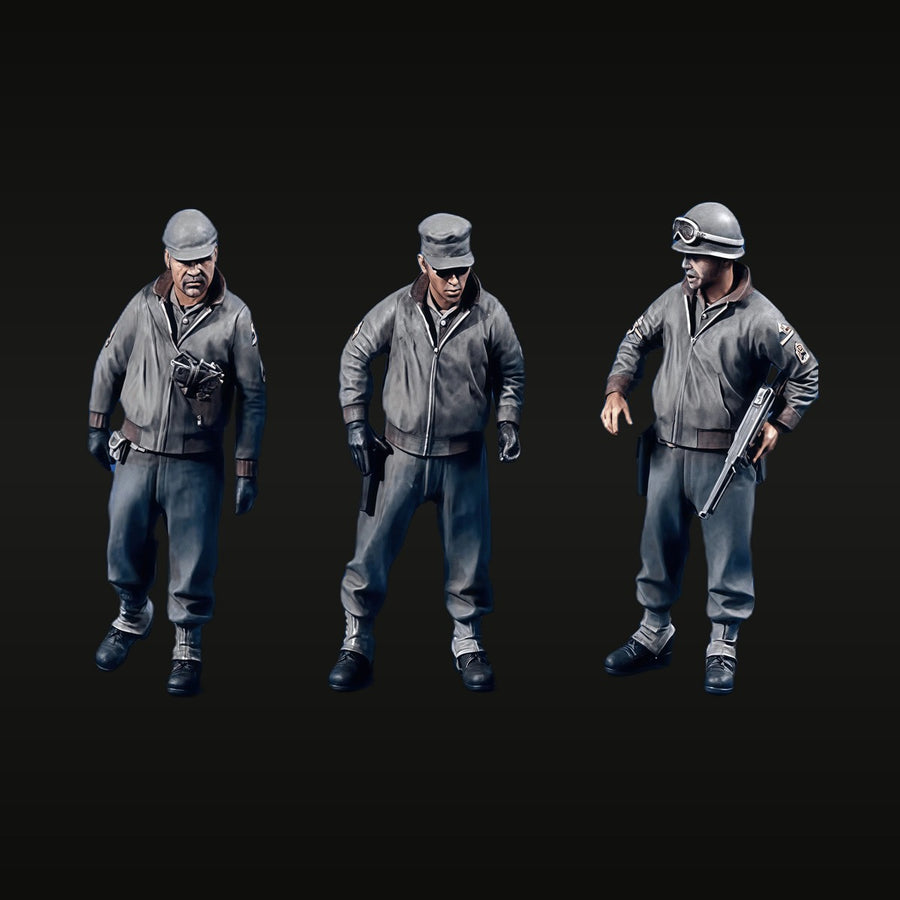 WWII German Crew/Support Personnel with Pistols 1/35 Resin Figure Set - unpainted resin model kit