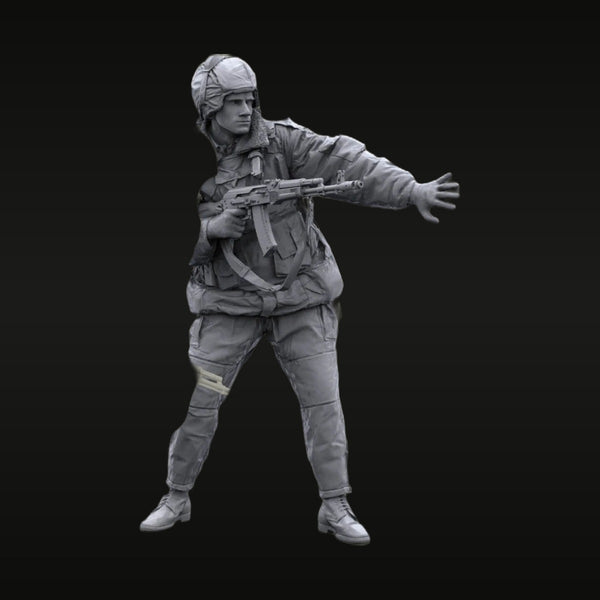 Modern Male Russian Soldier in Winter Gear with AK Rifle 1/16 Resin Figure Kit