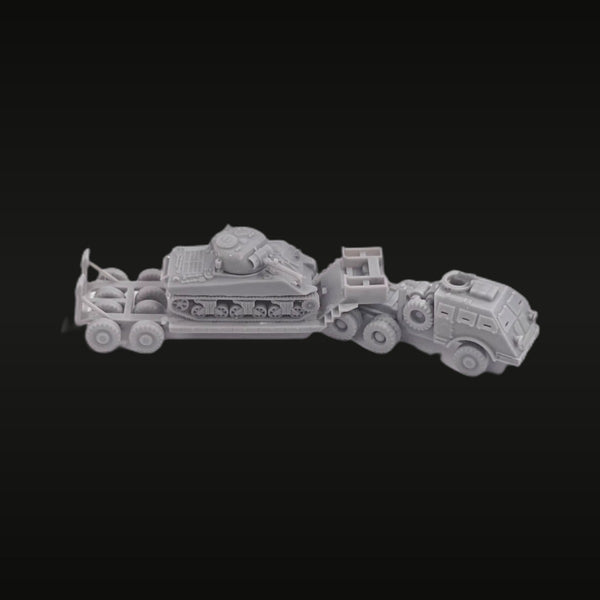WWII German Tank Transporter with Light Tank 1/144 Resin Kit