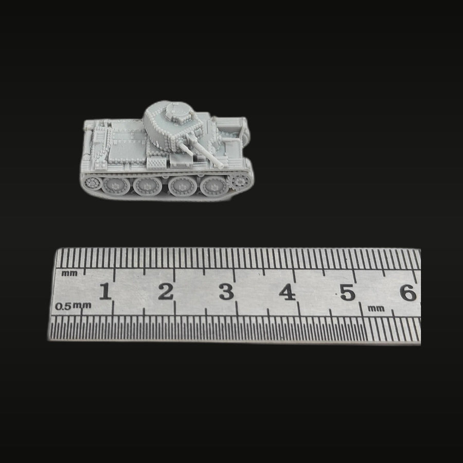 WWII German Panzer 38(t) Light Tank 1/144 Resin Vehicle Kit - unpainted resin model kit