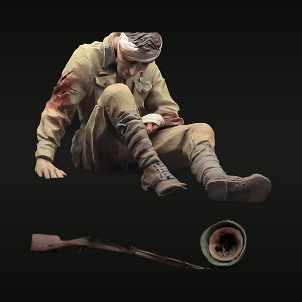 WWII Soviet Soldier Wounded Leg Bandaging 1/35 Resin Figure Kit