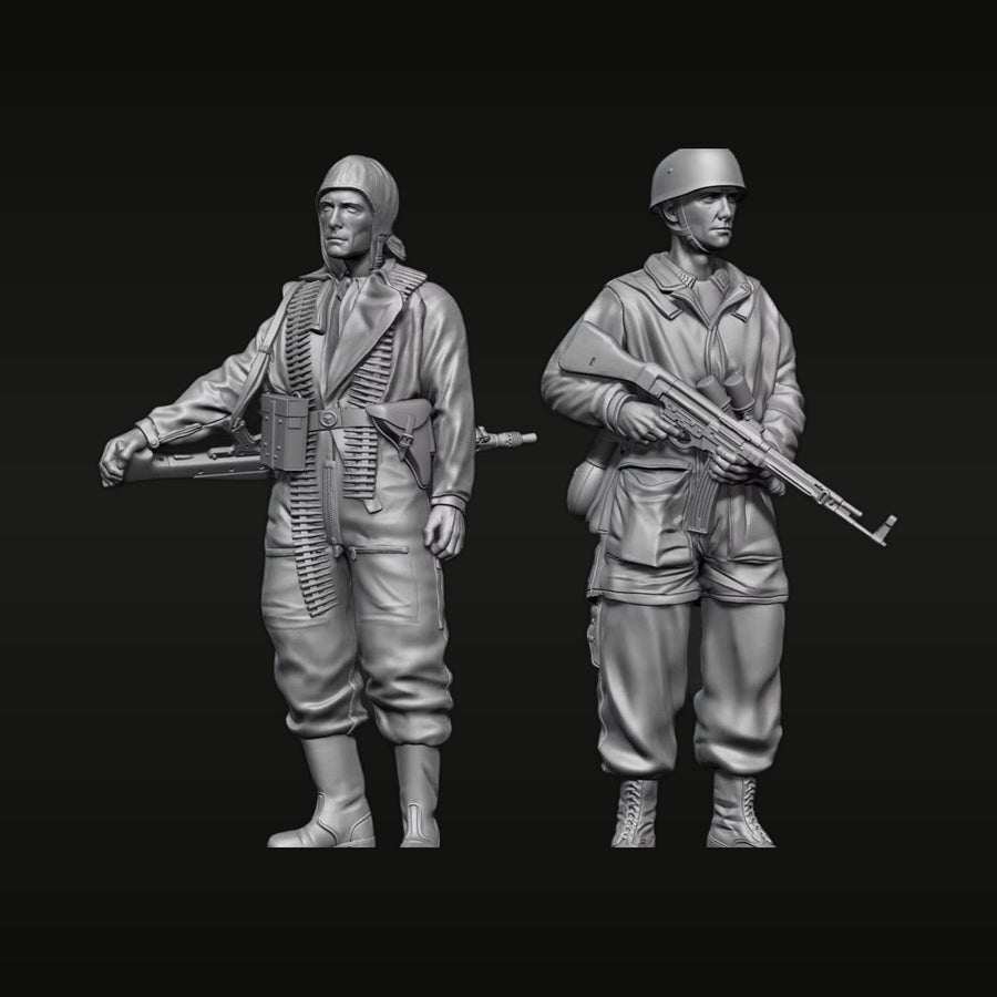 WWII German Infantry 2-Figure Set MP40 & K98 1/35 Resin Kit - unpainted resin model kit