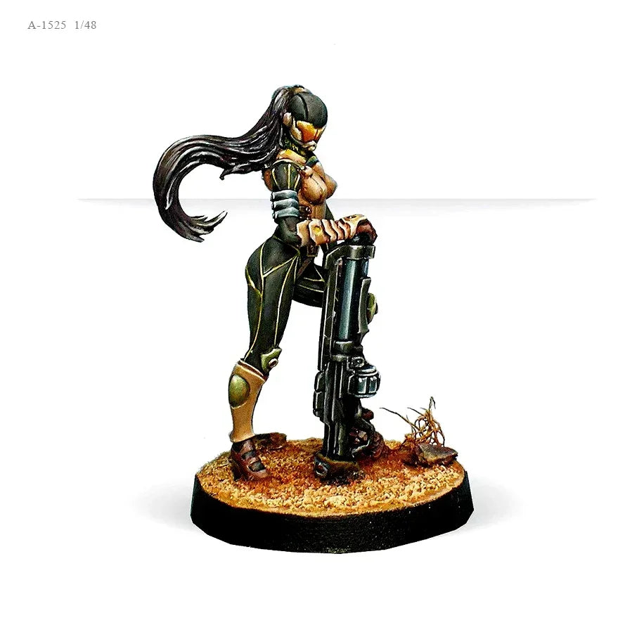 Cyberpunk Female Soldier with Heavy Rifle 1/48 Resin Figure Kit - resin model view 2