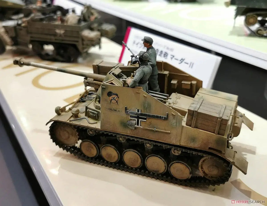 WWII German Marder III Self-Propelled Gun with Crew 1/35 Resin Vehicle Kit - resin model view 4