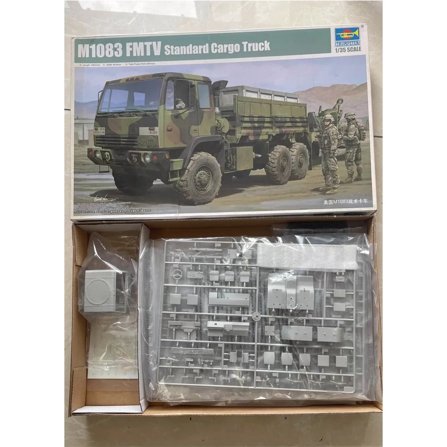 Trumpeter 01007 1:35 Scale US M1083 FMTV Cargo Tactical Truck Vehicle Tractor Plastic Assembly Model Kit Military Building Toy