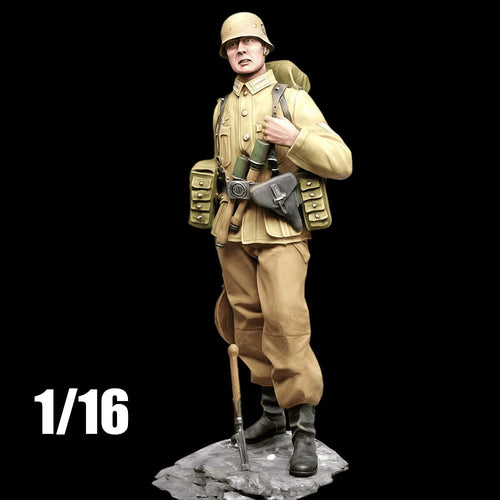 WWII German Soldier Engineer 1/16 Resin Figure Kit