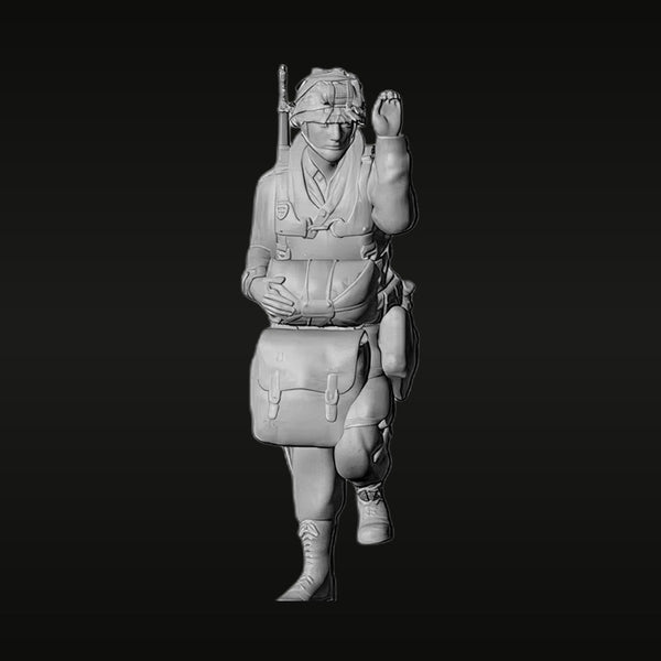 WWII US Airborne Paratrooper with M1 Garand 1/32 Resin Figure Kit