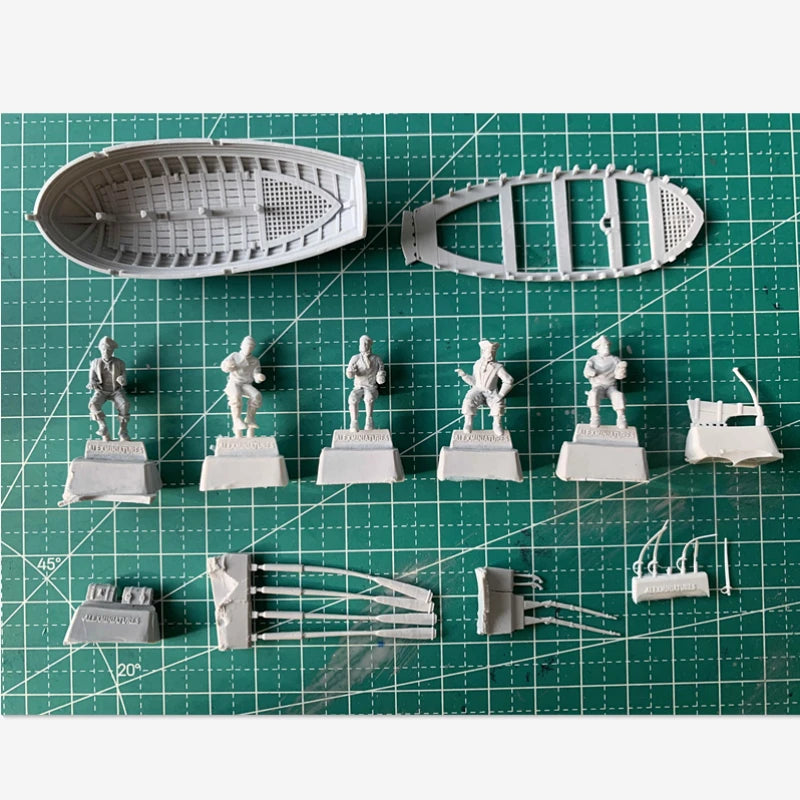 18th Century Naval Sailors & Rowing Boats Set 1/72 Resin Figure Kit - resin model view 2