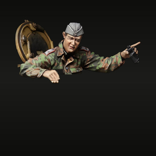 WWII German Panzer Tank Commander Kursk 1943 1/35 Resin Figure