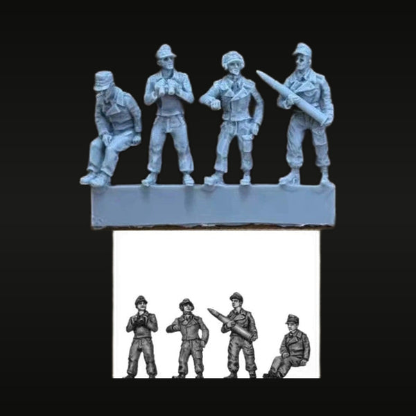 WWII German Panzer Jaeger Crew 4-Figure Set 1/72 Resin Kit
