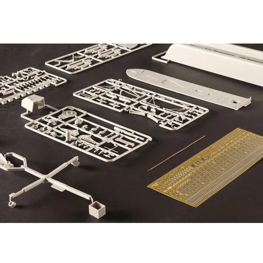 WWII Era Warship/Battleship 1:350 Scale Resin Ship Kit - resin model view 4