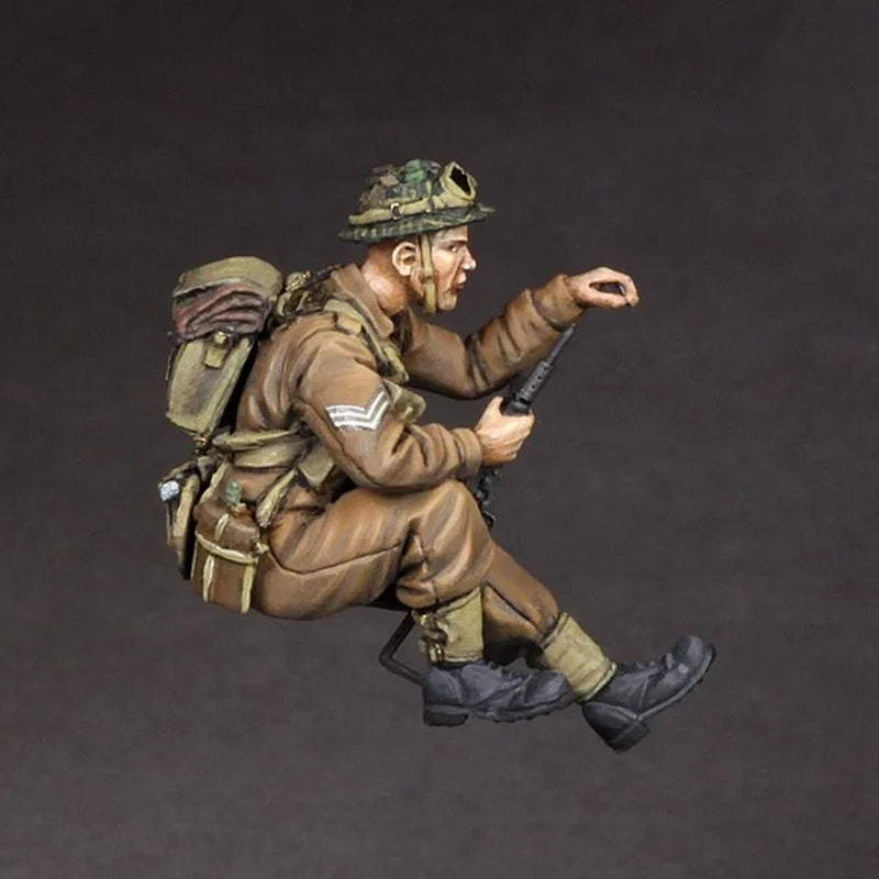 1/35 Resin Model Figure GK，4 Figure , Unassembled and Unpainted Kit