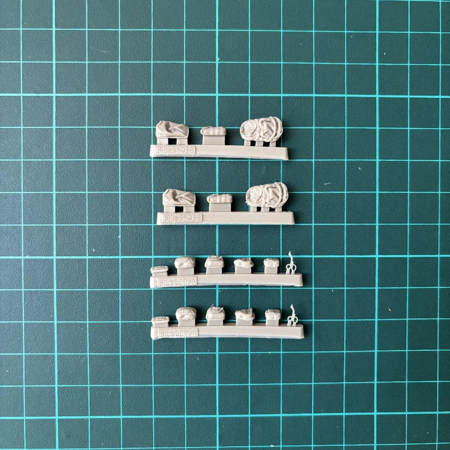 Modern US SOF Tactical Pouches Backpack Gear Set 1/35 Resin Accessory Kit - unpainted resin model kit