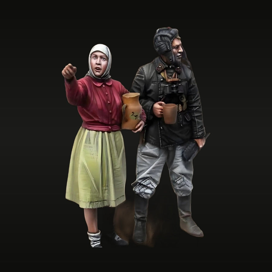 WWII Soviet Female Civilian & Pilot Officer 1/35 Resin Figure Set - unpainted resin model kit