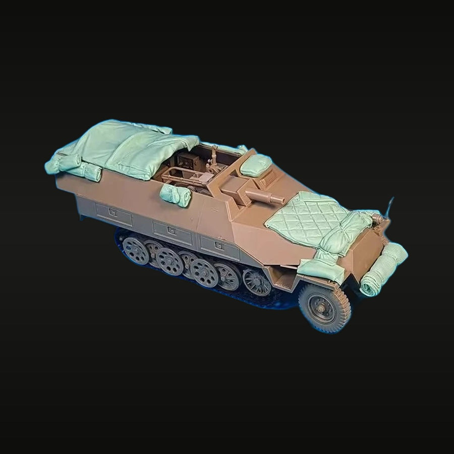 WWII German Sd.Kfz.251 Halftrack 1/35 Resin Vehicle Kit - unpainted resin model kit