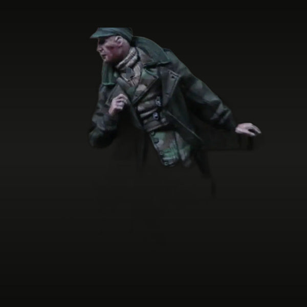 WWII German Soldier Running 1/35 Resin Figure Kit