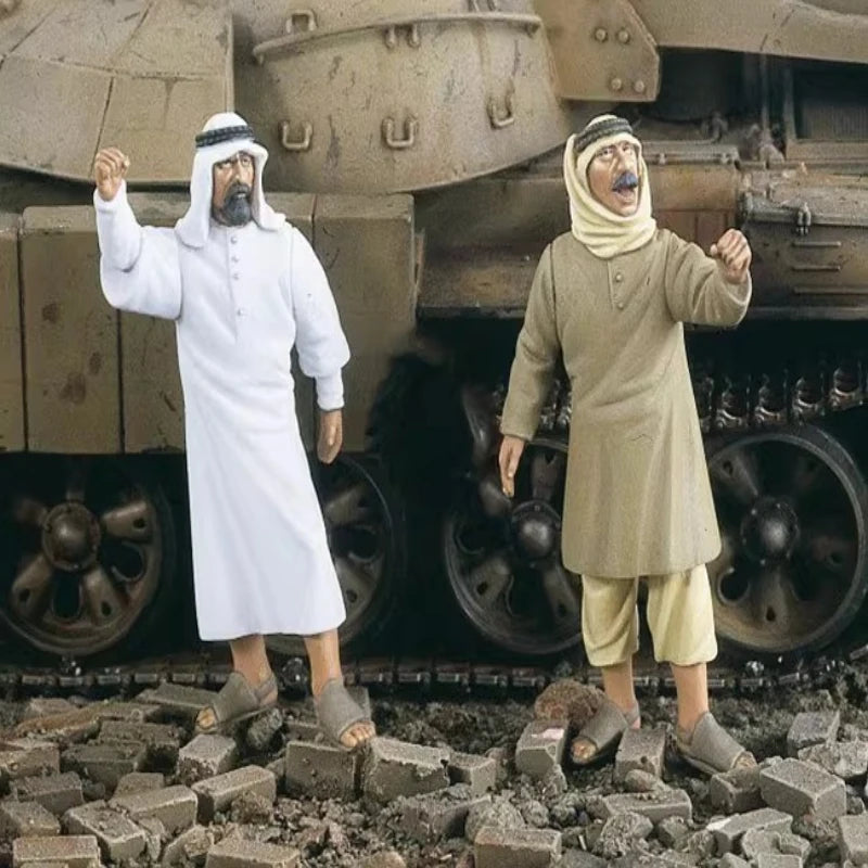 Modern Middle Eastern Male Civilians 1/35 Resin 2-Figure Set - resin model view 2