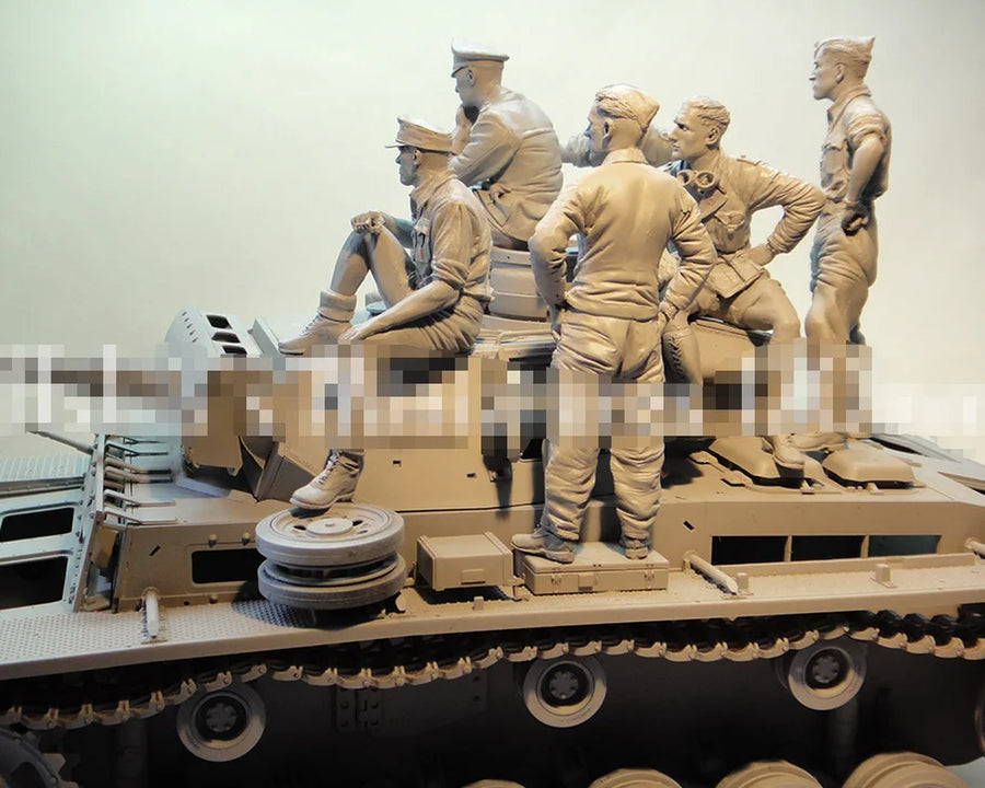 1/16 Resin Model Figure Gk，No Tanks, 6 Figure ,German, Unassembled and Unpainted Kit