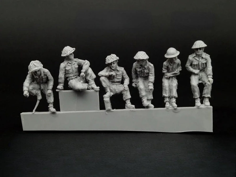 1/72 Scale Diecast Resin Figure Model Kit WWII British Infantry Wearing Steel Helmets 6 Figures Unpainted