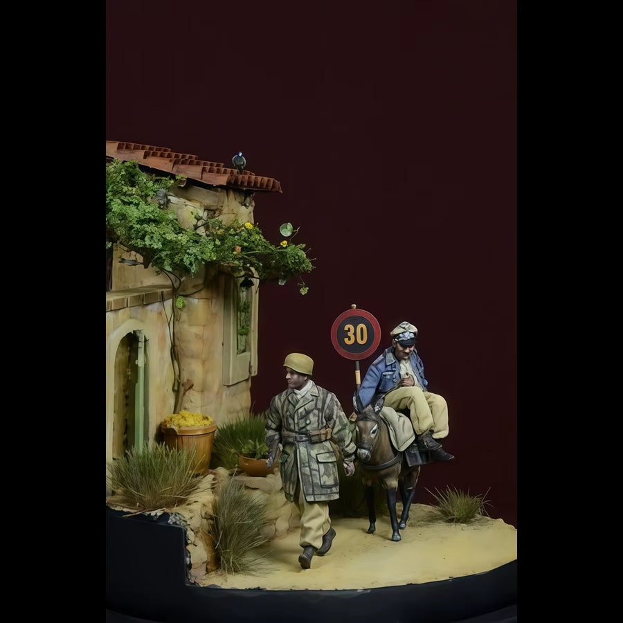 WWII German Africa Korps Diorama Set with Villa 1/72 Resin Kit - resin model view 2