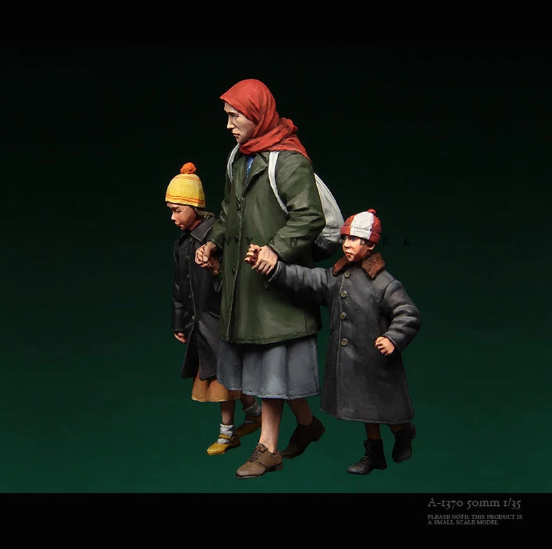 1/35 Resin Soldier Model Kits Figure Colorless and Self-Assembled A-1370