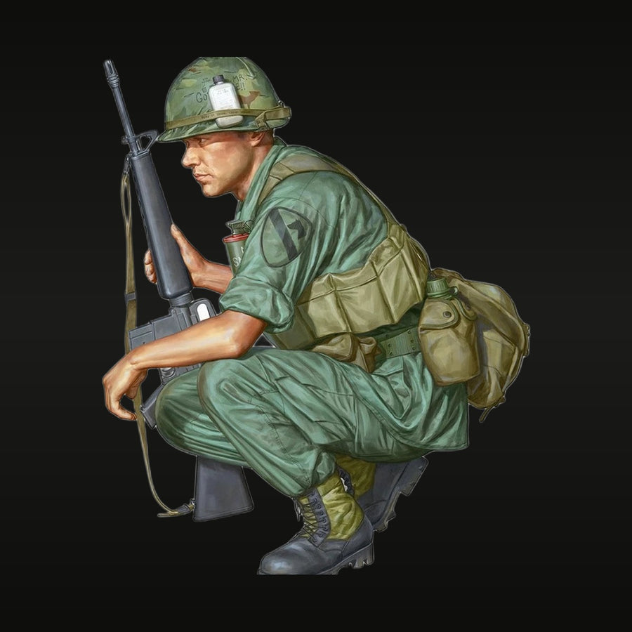 Vietnam War US Army Infantryman with M16 Rifle Crouching 1/16 Resin Figure Kit - unpainted resin model kit