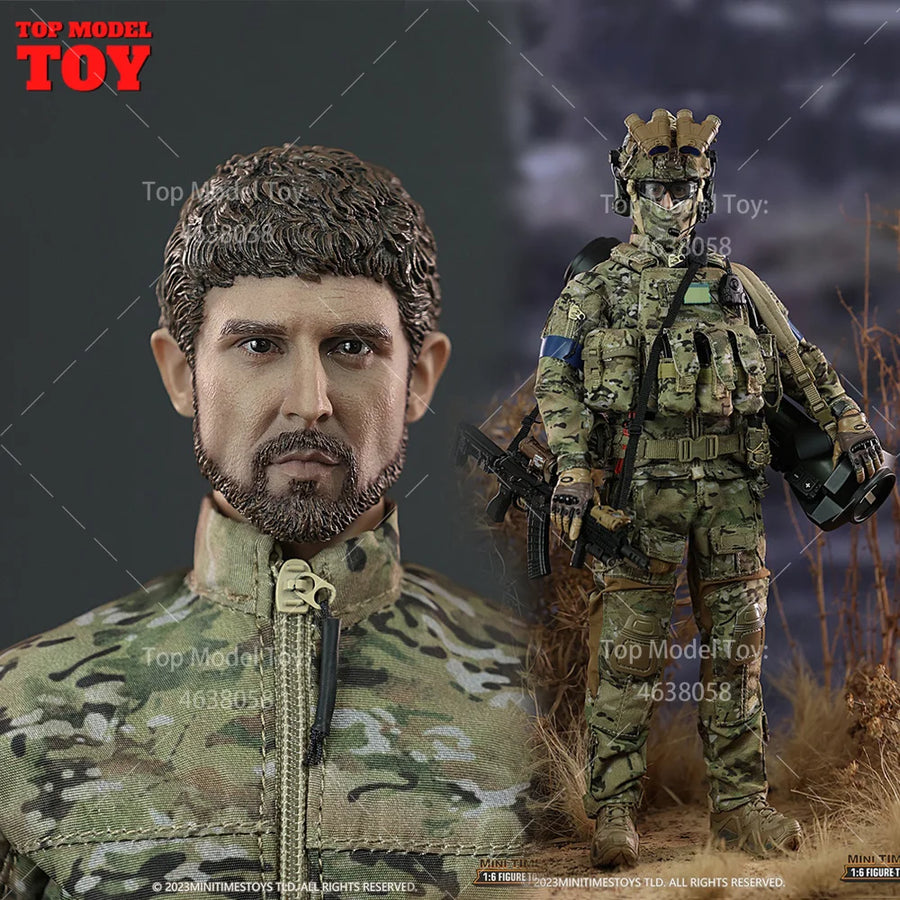 Modern Ukrainian Soldier with Blue Armband Multicam 1/6 Resin Bust Kit - resin model view 2