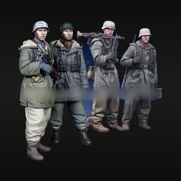 WWII German Winter Infantry Squad in Winter Coats 1/35 Resin Figure Kit