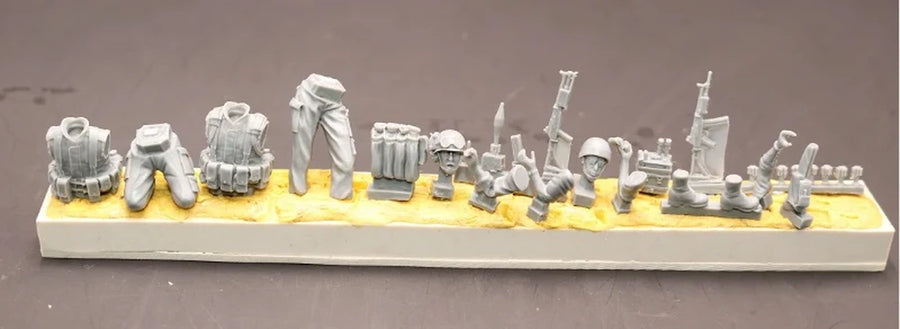 WWII German Soldiers with Goggles 2-Figure Set 1/35 Resin Kit - resin model view 2