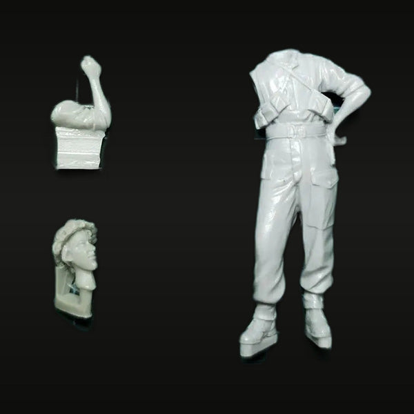 British Soldier at Rest Hand on Hip 1/35 Resin Figure Kit
