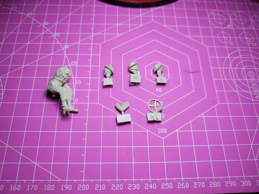 1/35 Resin Model Figure Gk，Unassembled and Unpainted Kit