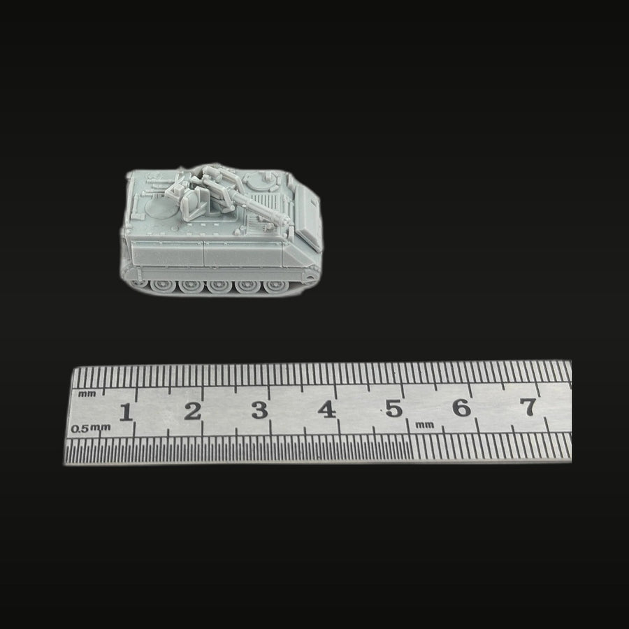 Modern M163A1 Vulcan Air Defense System 1/144 Resin Vehicle Kit - unpainted resin model kit