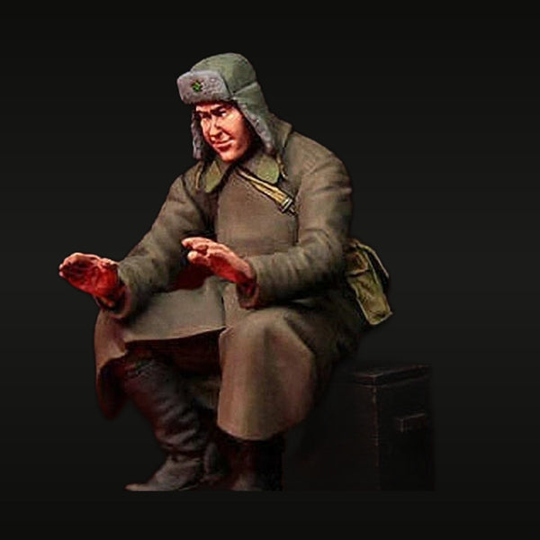 WWII Soviet Female Soldier Winter Uniform Seated 1/35 Resin Figure