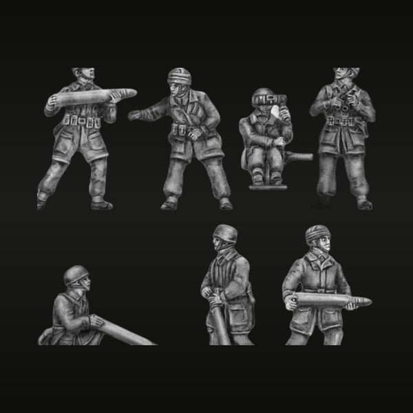 WWII German Infantry Ammunition Carriers 7-Figure Set 1/72 Resin Kit