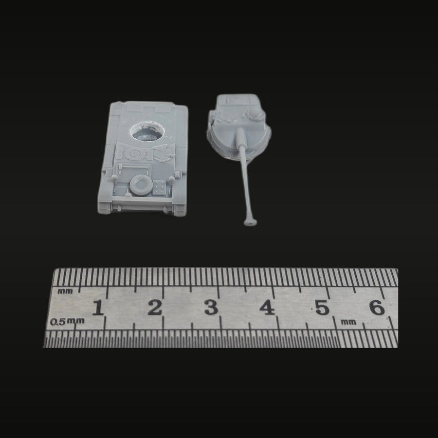 AMX-13 Light Tank 1/144 Resin Vehicle Kit - unpainted resin model kit