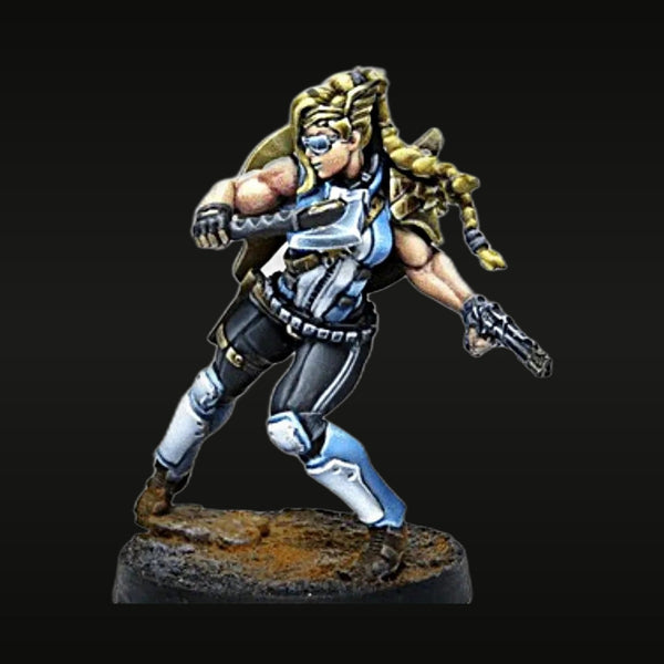 Sci-Fi Female Valkyrie Elite Bodyguard with Pistol 28mm Resin Figure Kit