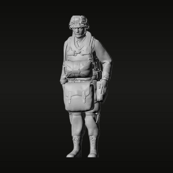 WWII US Army Soldier with Field Pack and Rifle 1/32 Resin Figure Kit